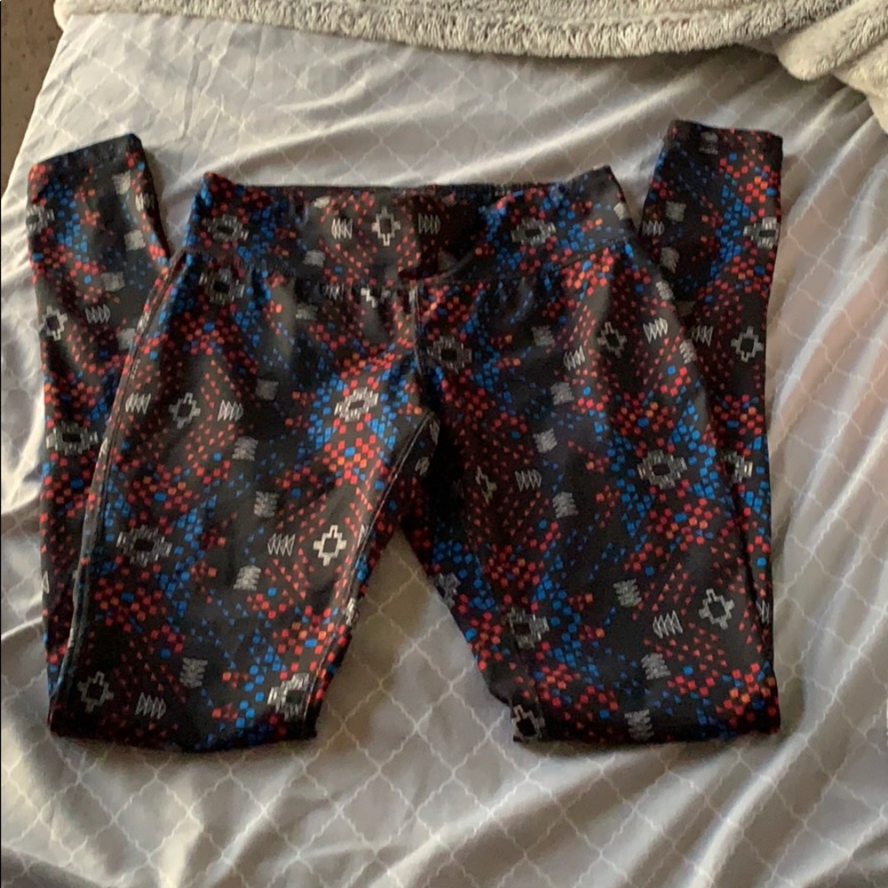 Tribal print leggings